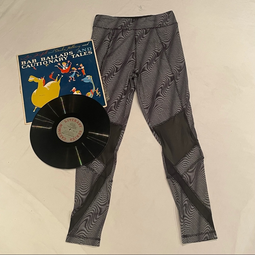 Topshop optical illusion leggings